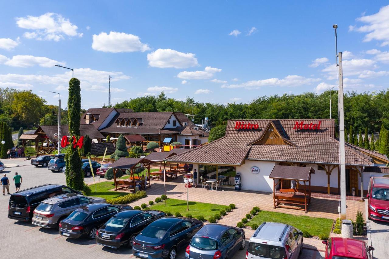 Csalanosi Vendeghaz Hotel Kecskemét Exterior photo