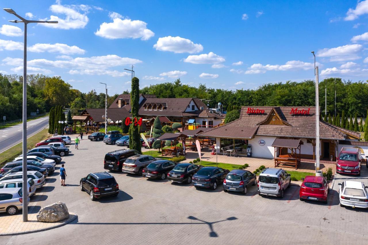 Csalanosi Vendeghaz Hotel Kecskemét Exterior photo